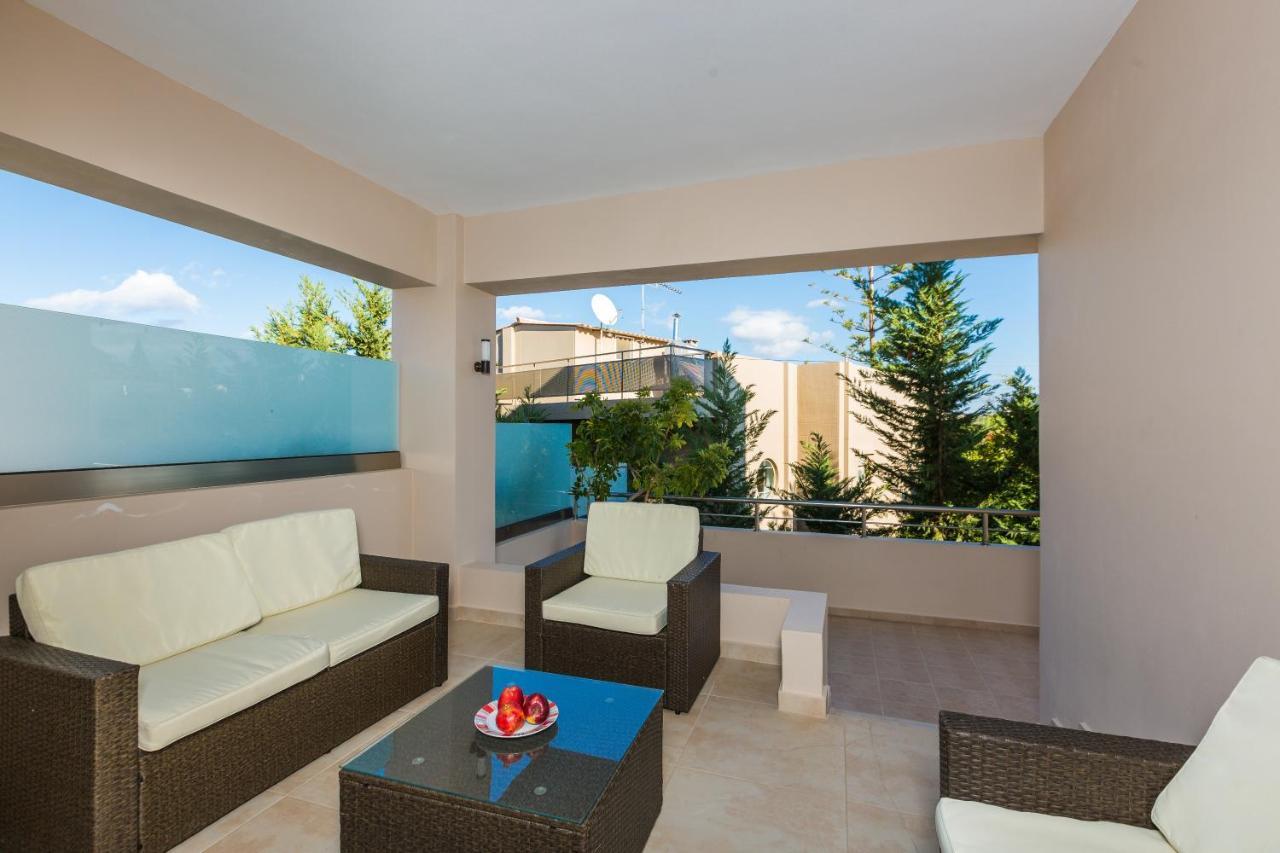 Peris Villa Kato Daratso Exterior photo